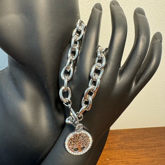 Chain Link Bracelet Tree of Life Charm - Picture 2 of 3